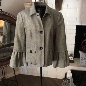 Vintage blazer with ruffle sleeves